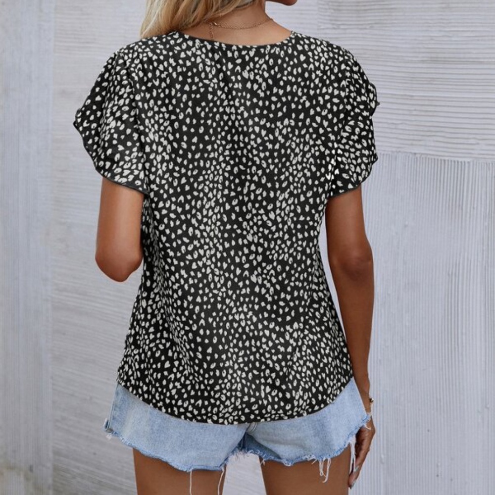 Rust Brown Leopard Print Butterfly Sleeve Blouse - Picture 3 of 10